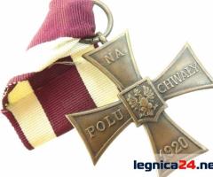 KUPIĘ WOJSKOWE ODZNACZENIA,ODZNAKI,MEDALE,ORDERY TELEFON 694972047